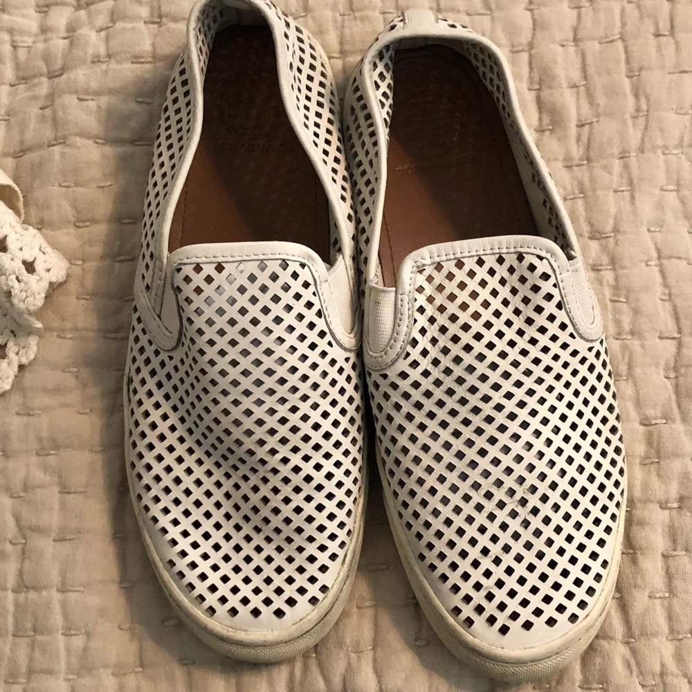 Tory Burch off white leather shoes size 8.5